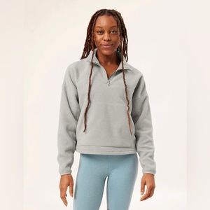COPY - Girlfriend Collective Micro Fleece Half Zip in Gray (L)